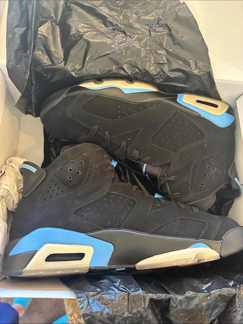 Air Jordan 6 Retro Men's Black & Light Blue High-Top  new in Box 2015
